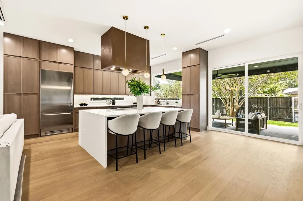8903 Liptonshire Drive Dallas TX 75238