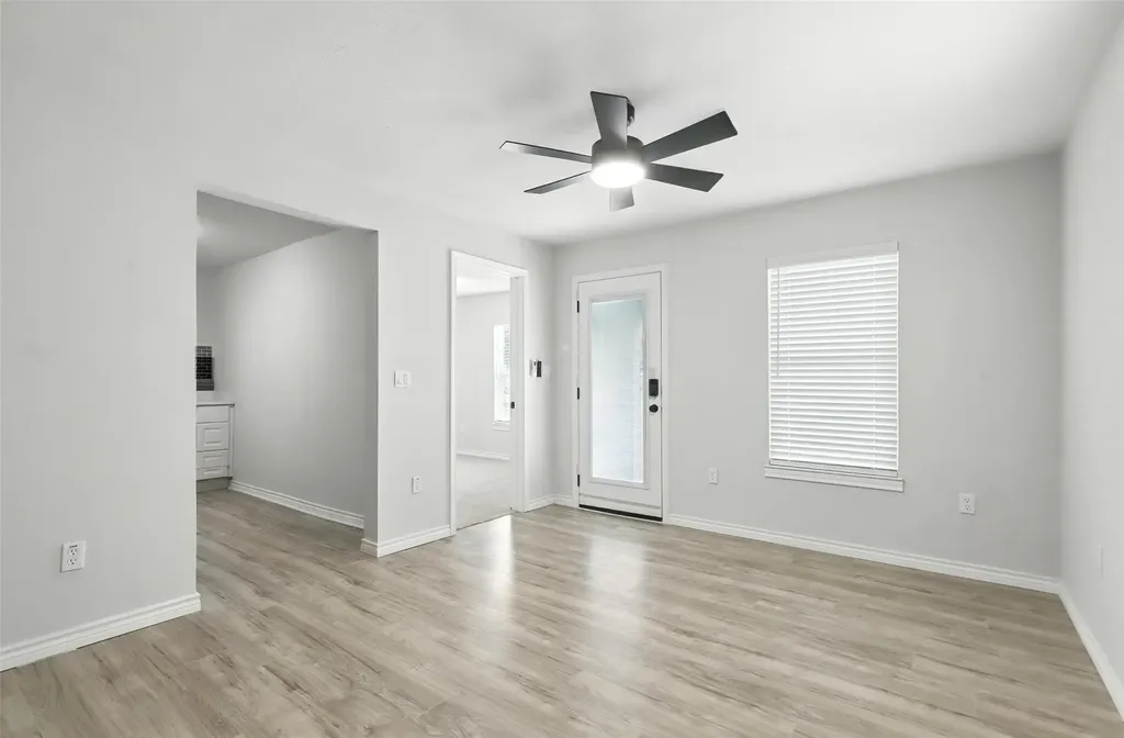 3212 Galvez Avenue Fort Worth TX 76111