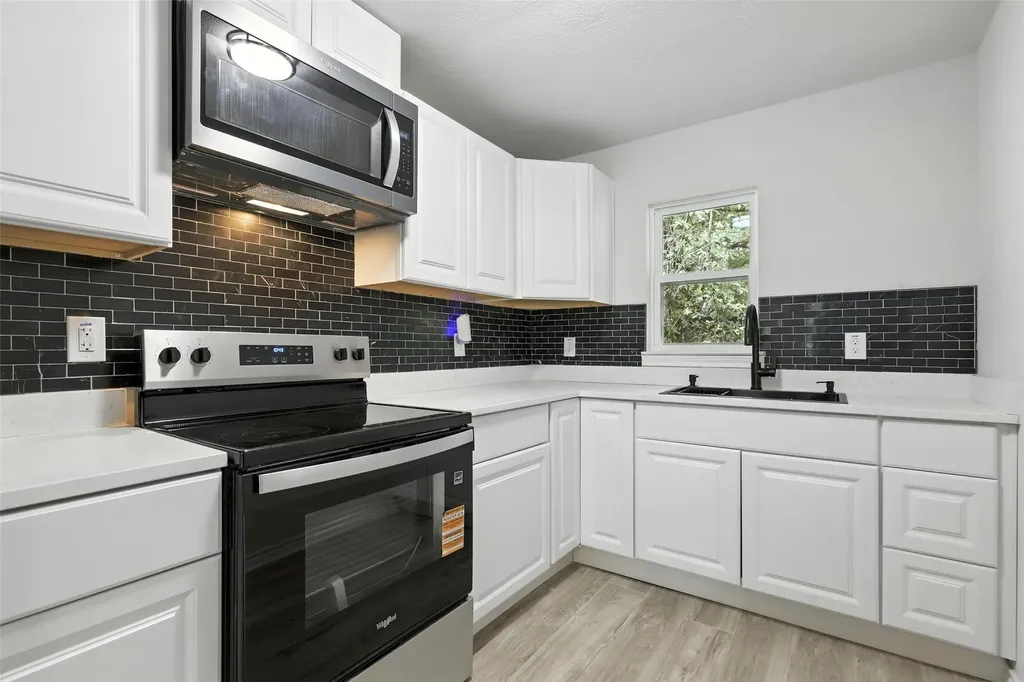 3212 Galvez Avenue Fort Worth TX 76111