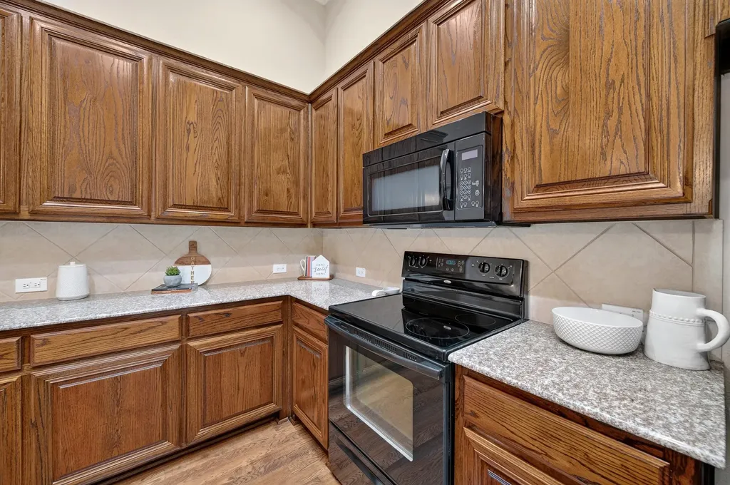5878 Fairview Parkway Fairview TX 75069