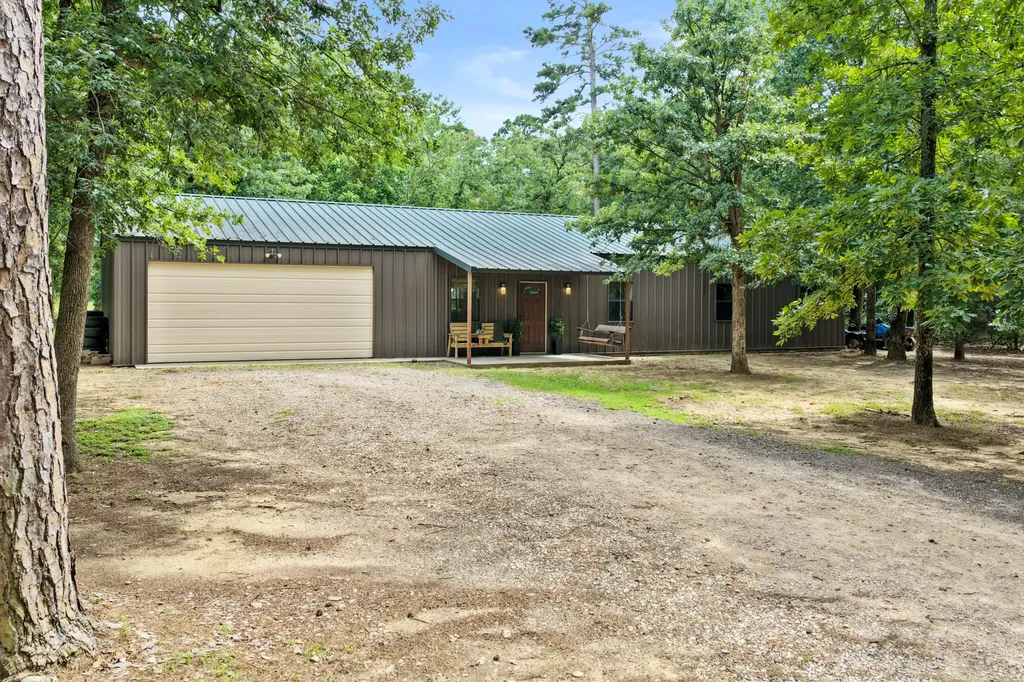 726 King Cecil Court Scroggins TX 75480