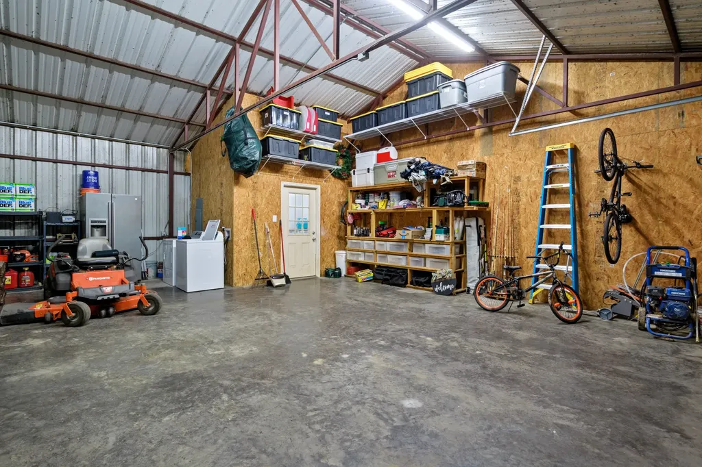 726 King Cecil Court Scroggins TX 75480