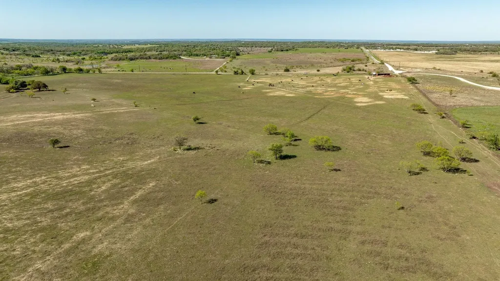 90 County Road 515 Energy TX 76452
