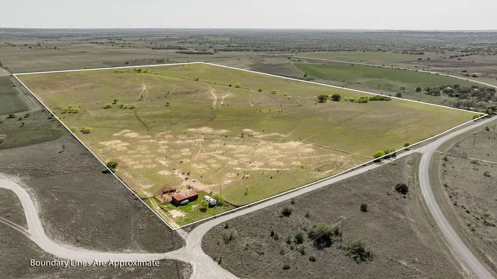 90 County Road 515 Energy TX 76452