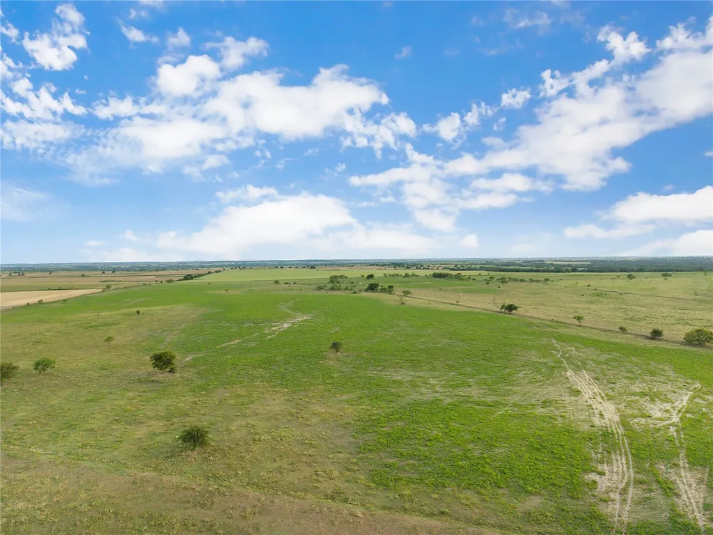 90 County Road 515 Energy TX 76452