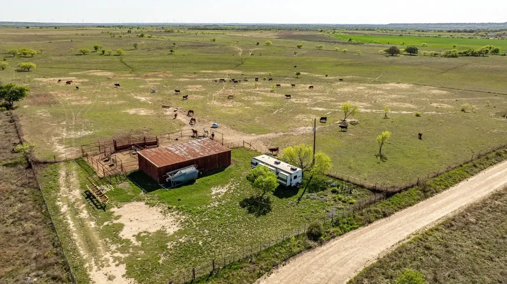 90 County Road 515 Energy TX 76452