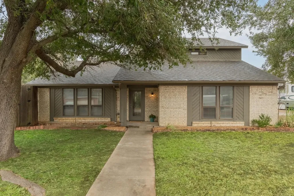 4605 Bayonne Court Arlington TX 76016