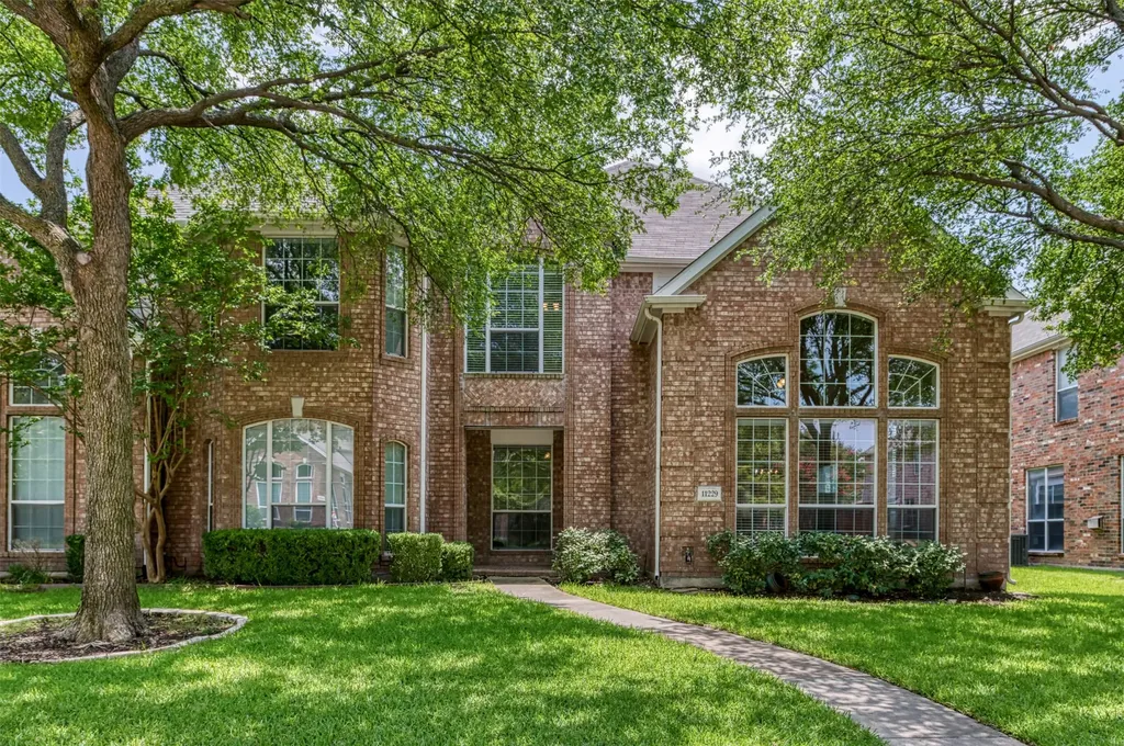 11229 Fountainbridge Drive Frisco TX 75035