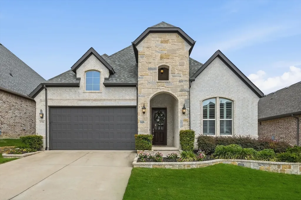 2706 Woodpoint Road Lewisville TX 75067