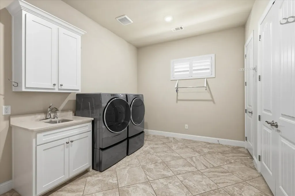 2706 Woodpoint Road Lewisville TX 75067