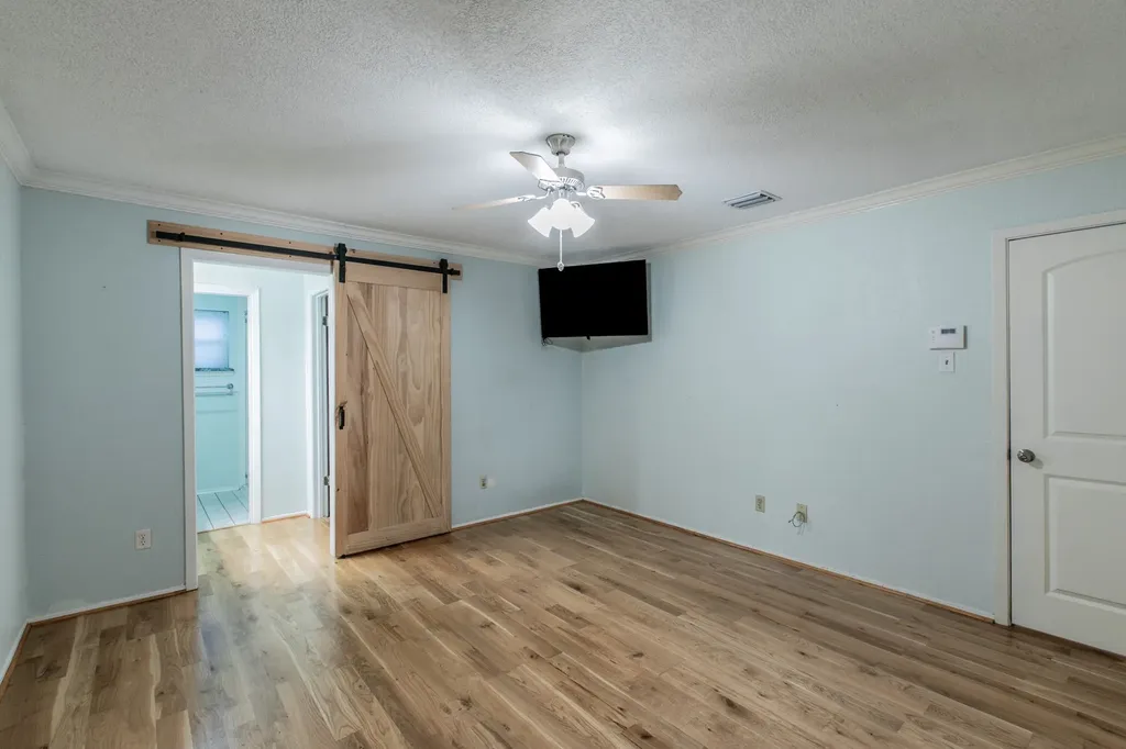241 Travis Lane Hewitt TX 76643