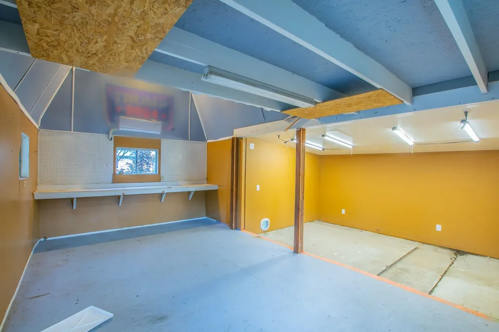 241 Travis Lane Hewitt TX 76643
