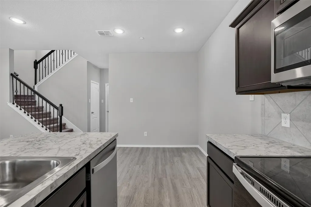 2420 Canongate Drive Denton TX 76207