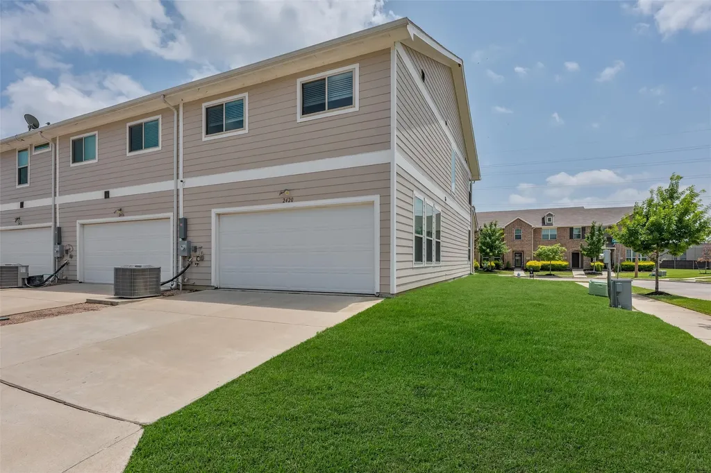 2420 Canongate Drive Denton TX 76207