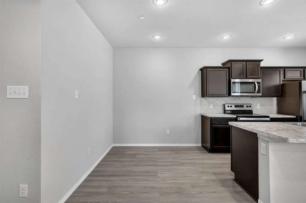 2420 Canongate Drive Denton TX 76207