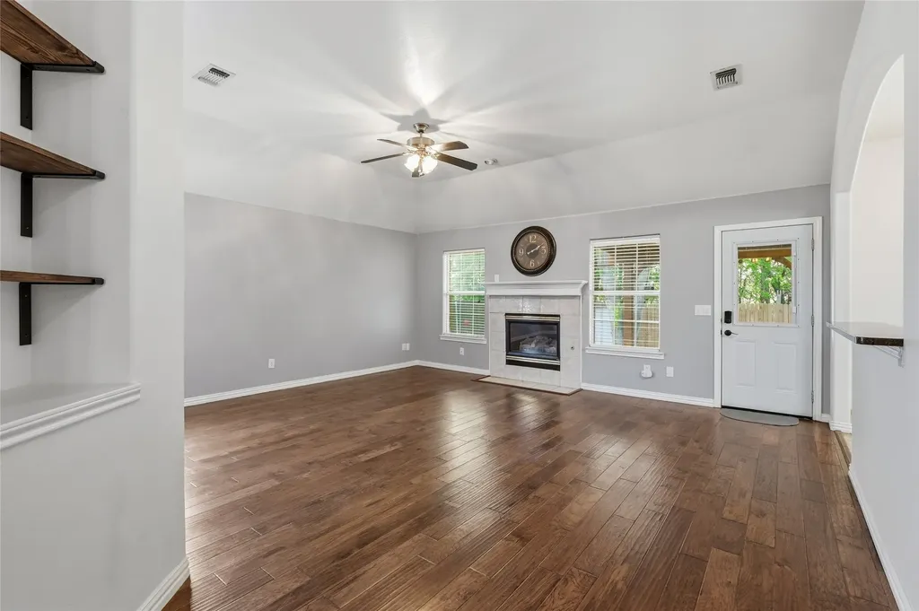 4804 Hara Lane Sherman TX 75092