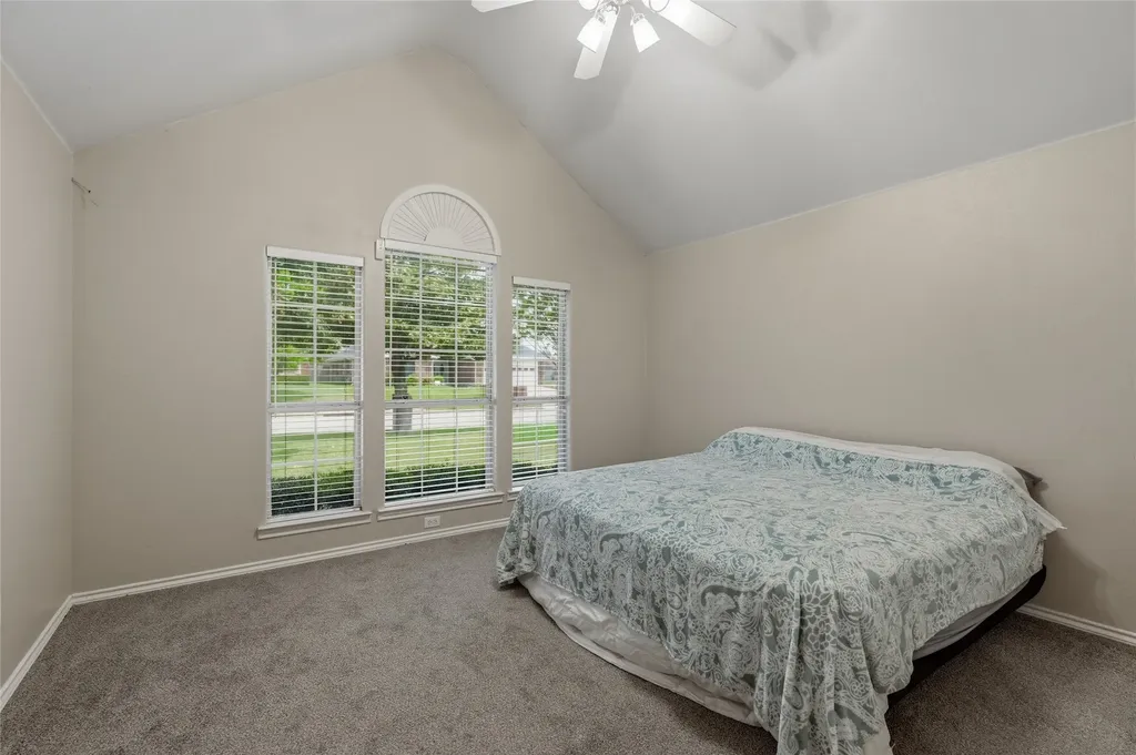 4804 Hara Lane Sherman TX 75092