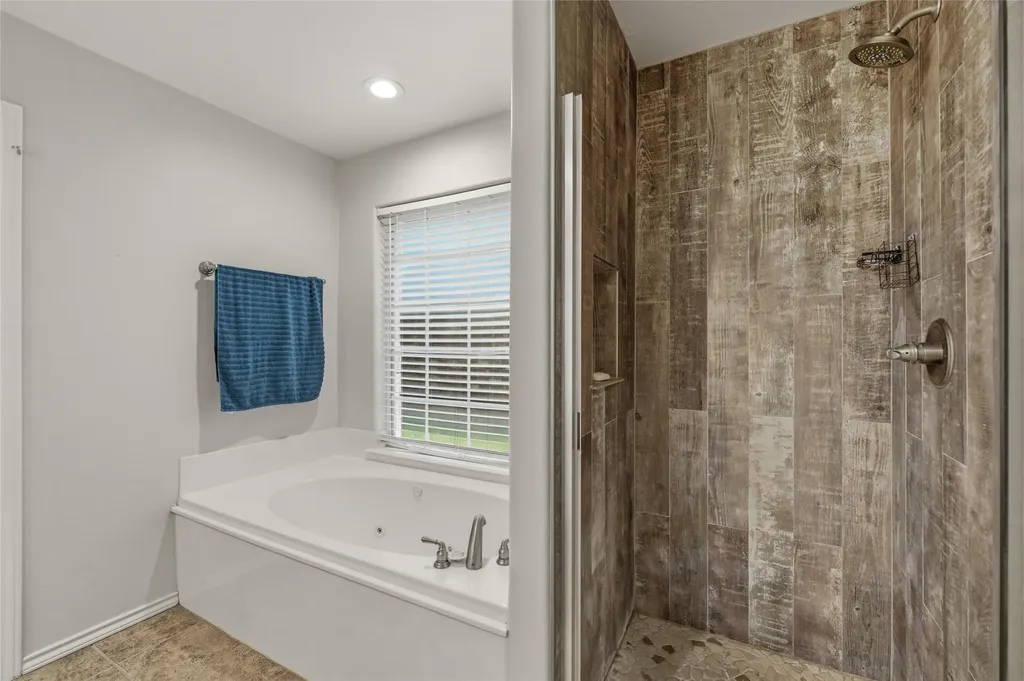 4804 Hara Lane Sherman TX 75092