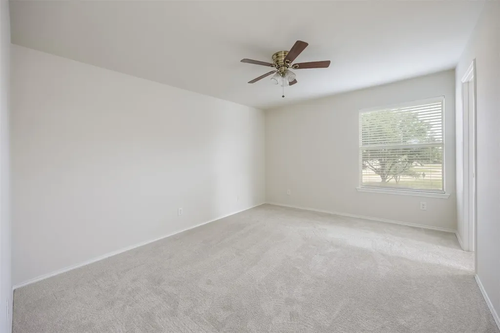 2201 Pharr Drive Mckinney TX 75072