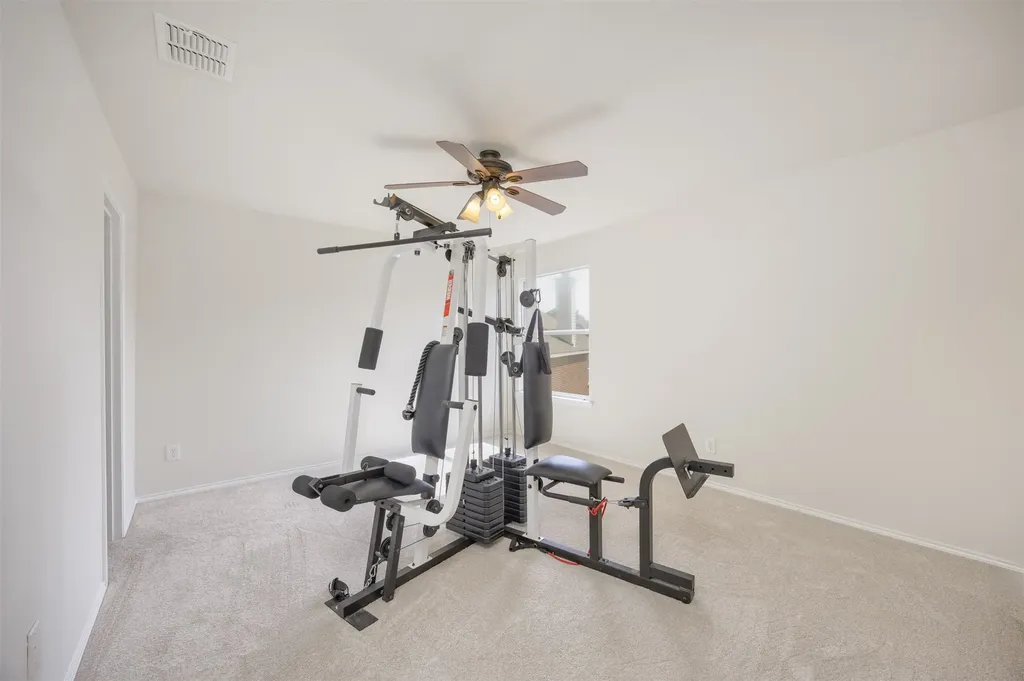 2201 Pharr Drive Mckinney TX 75072