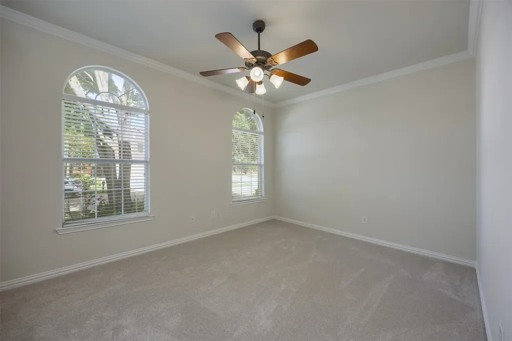 2201 Pharr Drive Mckinney TX 75072