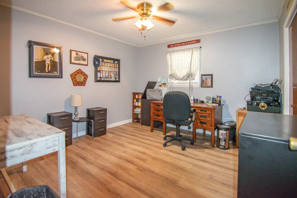 105 Greentree Circle Early TX 76802