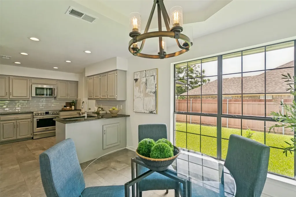 1204 Syracuse Circle Plano TX 75075