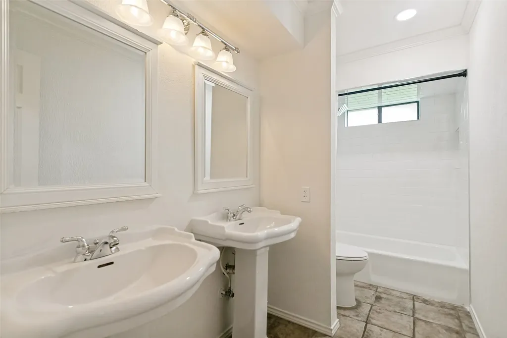 1204 Syracuse Circle Plano TX 75075