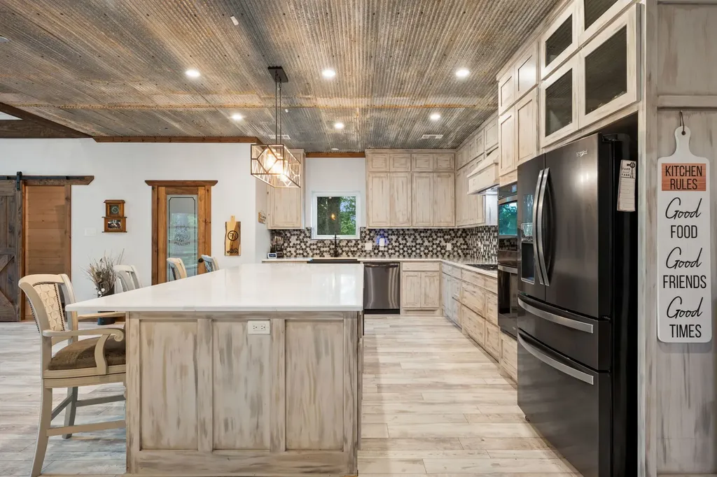 27809 W Us Highway 82 Sherman TX 75092