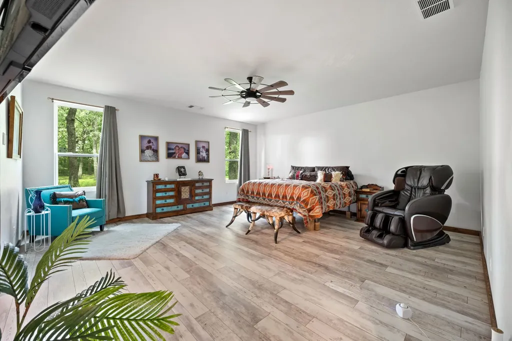 27809 W Us Highway 82 Sherman TX 75092