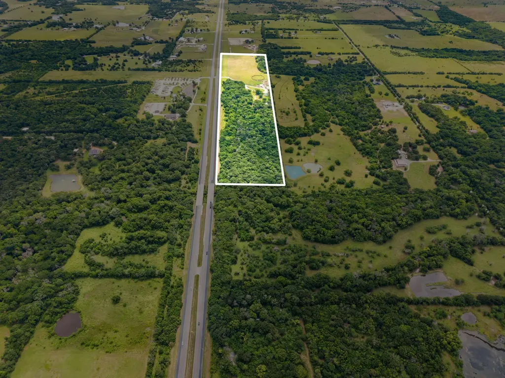 27809 W Us Highway 82 Sherman TX 75092