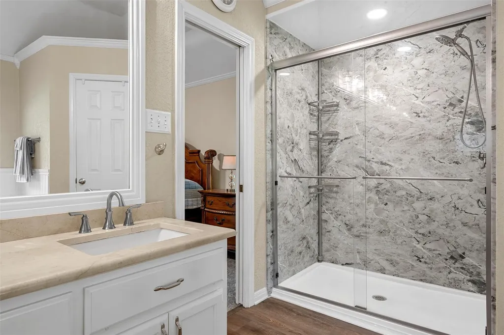 4000 Fox Ridge Lorena TX 76655
