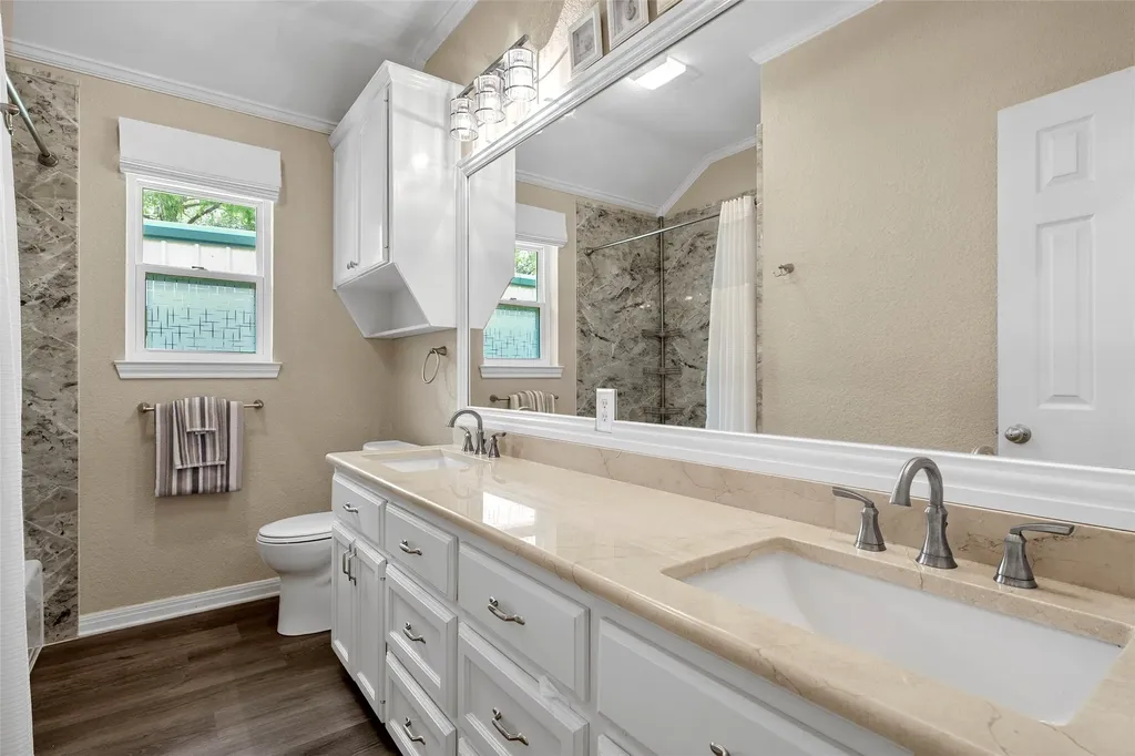 4000 Fox Ridge Lorena TX 76655