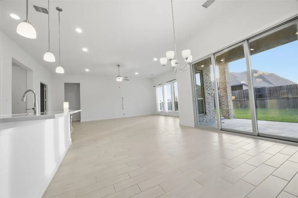 208 Sequoia Drive Forney TX 75126