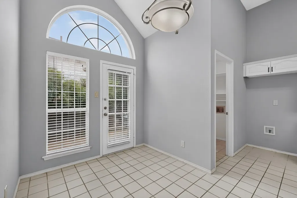 2702 Garden Springs Drive Richardson TX 75082