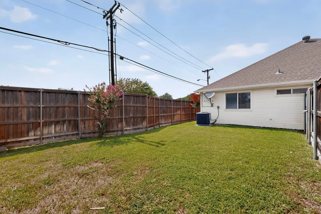 2702 Garden Springs Drive Richardson TX 75082