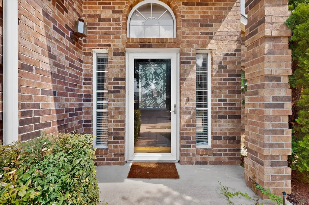 2702 Garden Springs Drive Richardson TX 75082