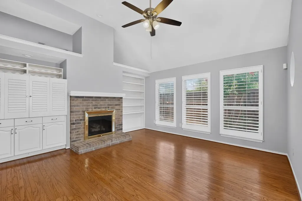 2702 Garden Springs Drive Richardson TX 75082