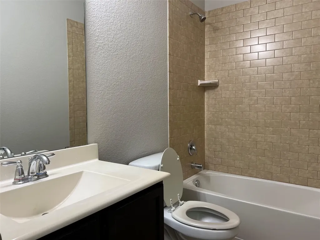 1115 Gaines Road Melissa TX 75454