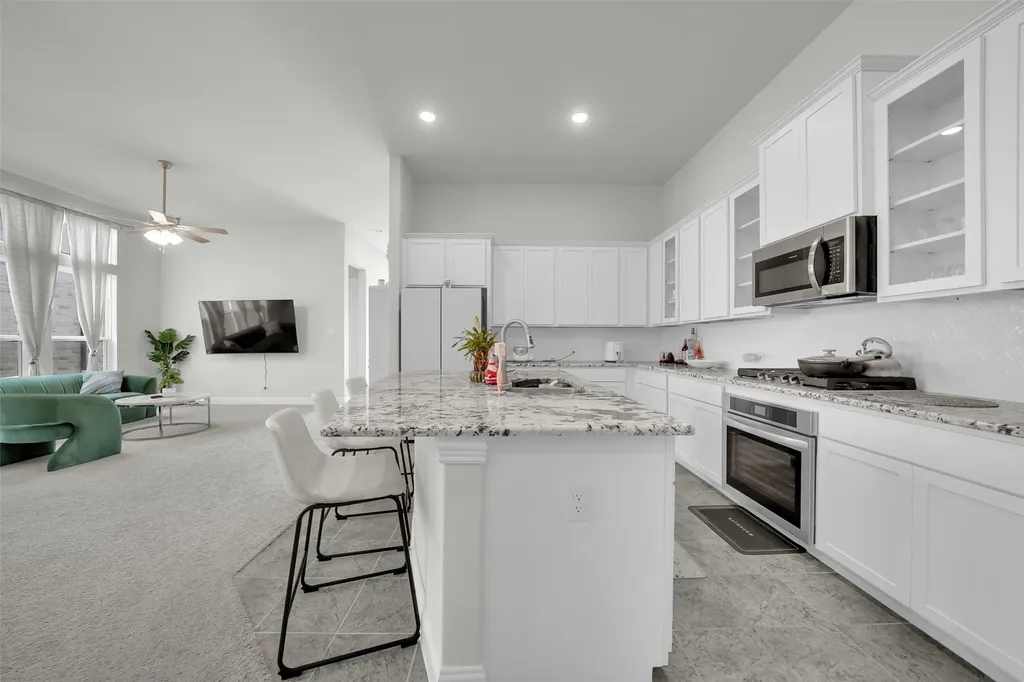 1505 Verbena Lane Garland TX 75042