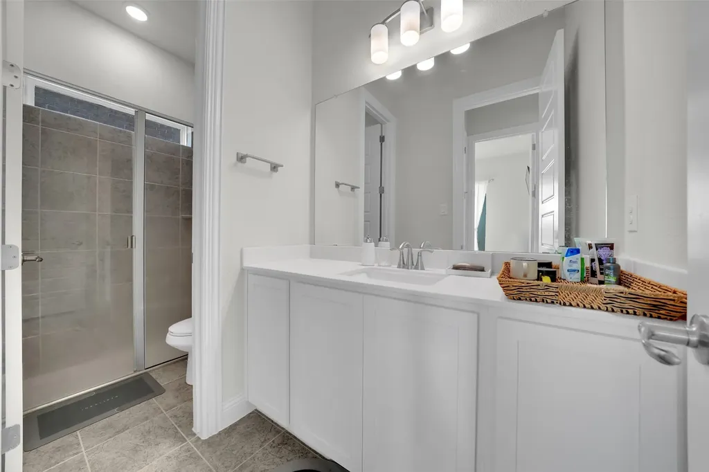 1505 Verbena Lane Garland TX 75042