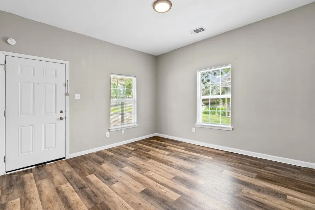 4214 Johnson Street Greenville TX 75401