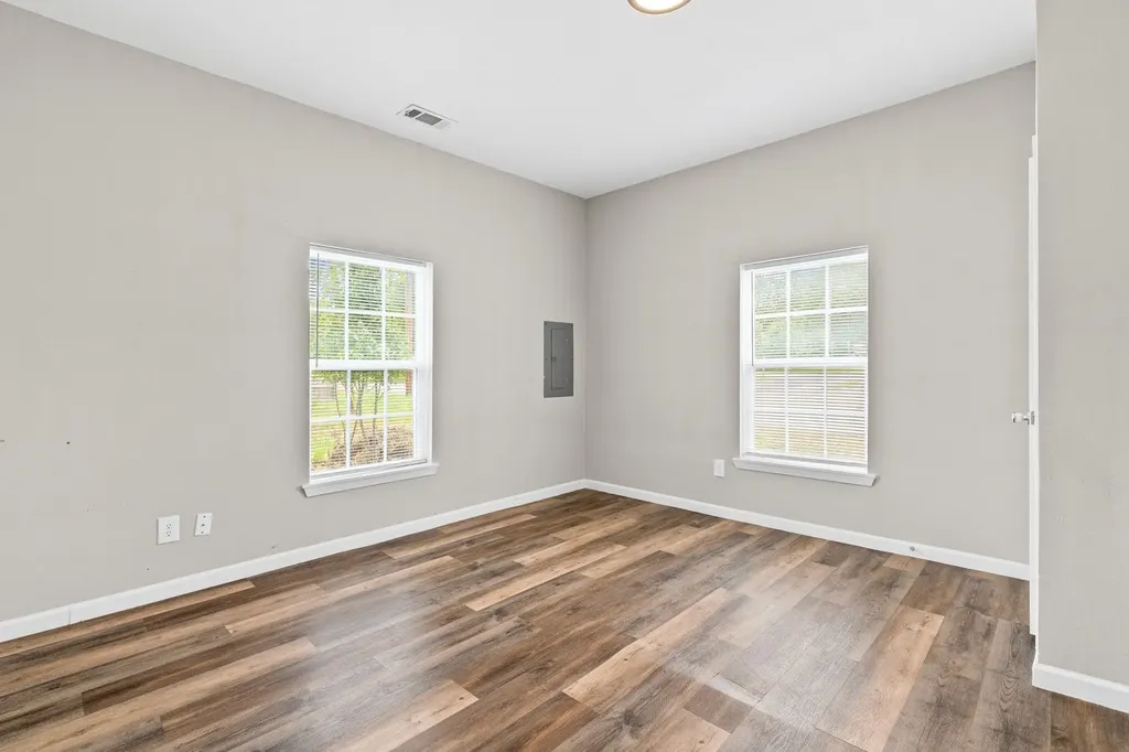 4214 Johnson Street Greenville TX 75401