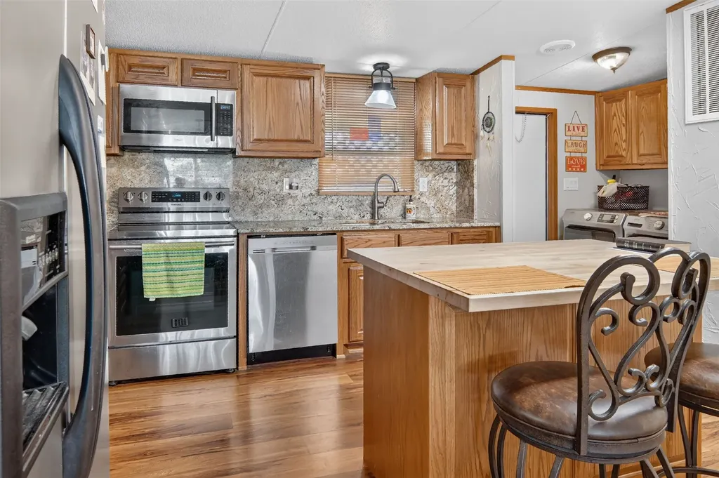 313 Butler Point Road Possum Kingdom Lake TX 76449
