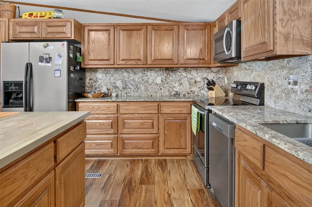 313 Butler Point Road Possum Kingdom Lake TX 76449