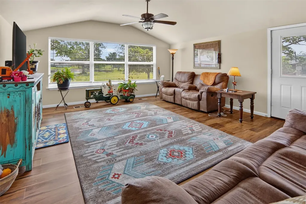 313 Butler Point Road Possum Kingdom Lake TX 76449
