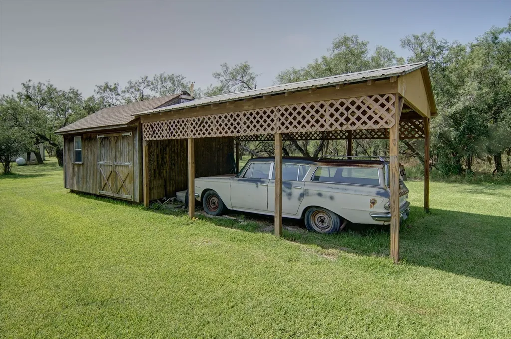 313 Butler Point Road Possum Kingdom Lake TX 76449