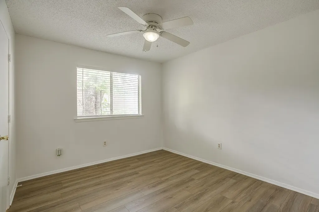 3236 Merida Avenue Fort Worth TX 76109