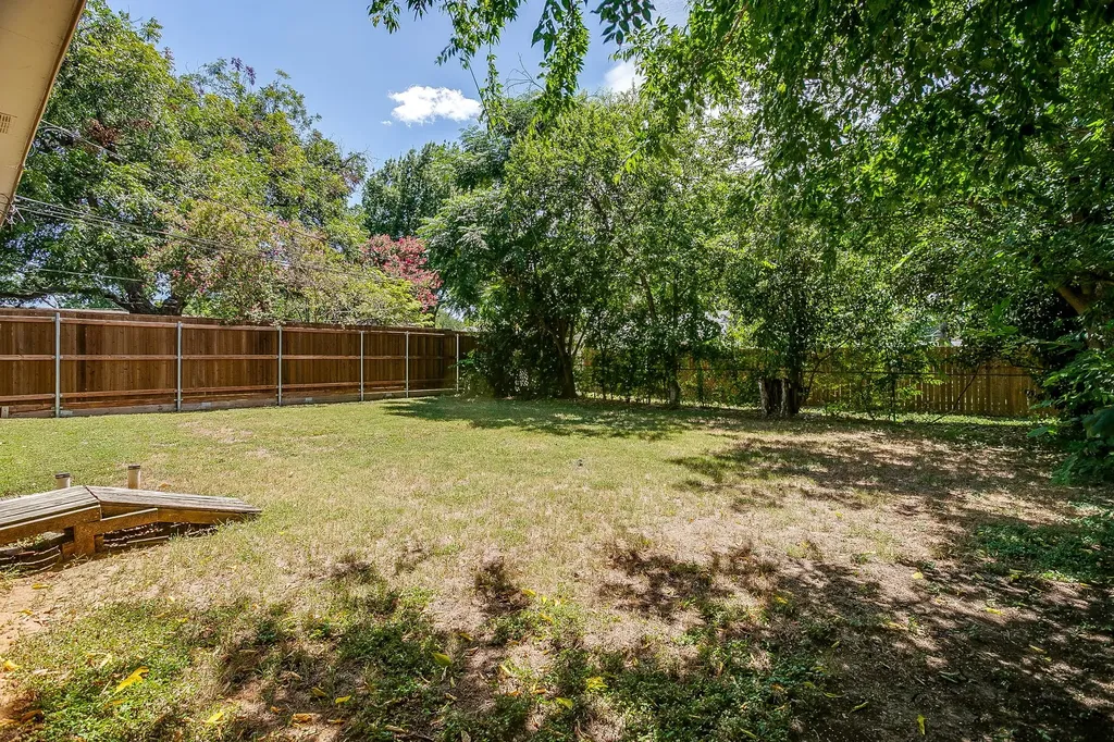 3236 Merida Avenue Fort Worth TX 76109