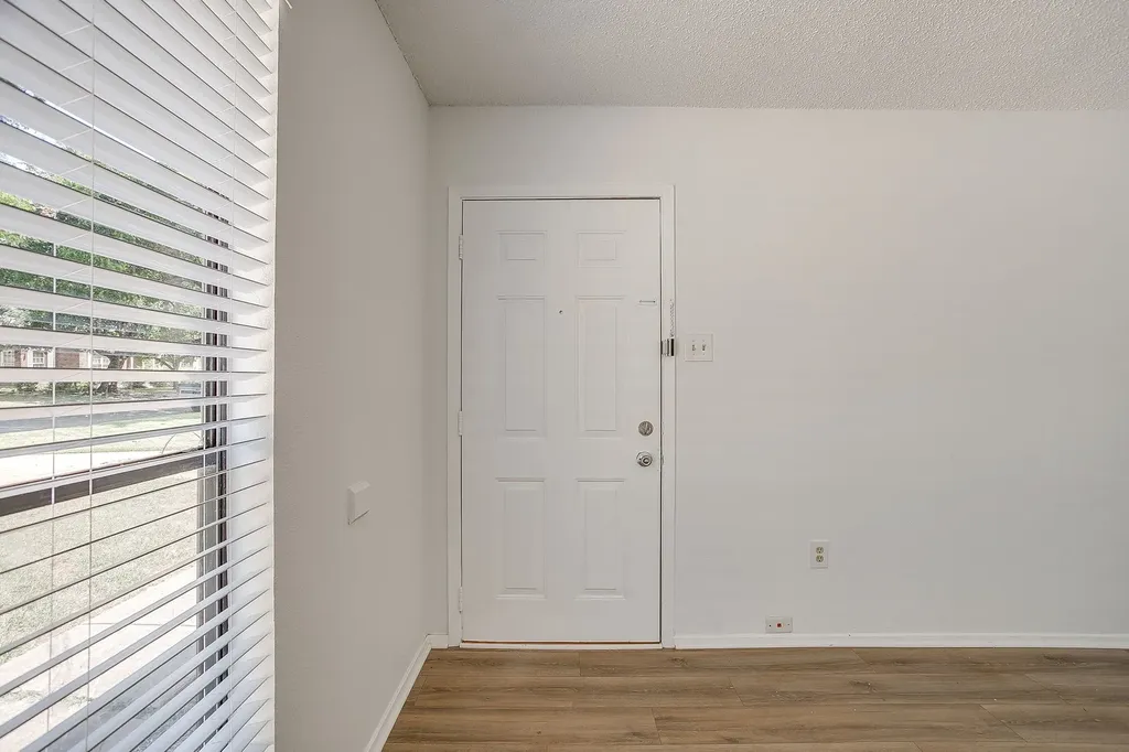 3236 Merida Avenue Fort Worth TX 76109